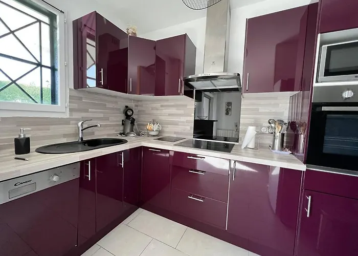 Lejlighed : T2 Lumineux Avec Terrasse Sud, Wifi & Parking - Fr-1-495-6